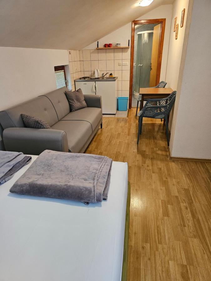 Apartment Green Мостар Экстерьер фото